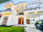 Negombo Super Luxury Brand New Solid House for Sale in Thimbirigaskatuwa