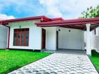 New 3 Bedrooms House for Sale in Piliyandala Bandaragama Rd