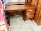 New 4*2 Ft Melamine Office Table
