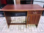 New 4*2 Ft Melamine Office Table