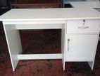 New 4*2 Ft Melamine Office Table