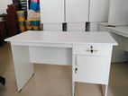 New 4*2 ft White Office Table