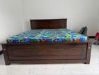 New 6x5 Size Teak Box Bed With Arpico Hybrid Mattress (Ii35)