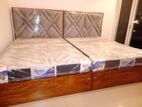 New 72"x75" king size cushion bed -Li22
