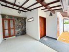 New House For Sale in Athurugiriya