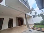 New House for Sale in Thalawathugoda