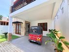 New House for Sale in Thalawathugoda