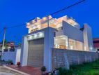 New look box type luxury house for sale negombo