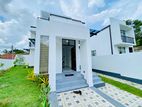New Luxury House for Sale – Athurugiriya
