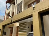 New Luxury House For Sale in Wellawatta Colombo 6