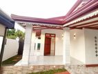 New Luxury Single Storey Quality House In Kahathuduwa