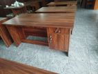 NEW MELAMINE WRITING TABLE 5/2.5