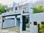 New Modern House for Sale in Thalawathugoda