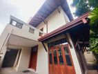 New Three-Story House for Sale in Baththramulla (Ref: H2105)