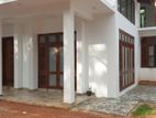 Newly Build House for Rent in Saragama