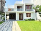 Newly Build Luxury House for Sale in Athurugiriya