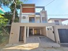 Newly Build Luxury Three Story House For Sale In Nugegoda