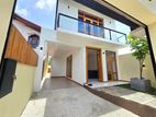 Newly Build Luxury Three Story House For Sale In Thalawathugoda