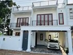 Newly Build Luxury Three Story House For Sale Jayaliyagama