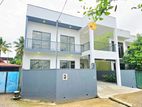 Newly Build Luxury Three Story House For Sale Kesbewa