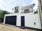 Newly Build Luxury Two Story House For Sale In Piliyandala.