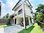 Newly Built 2-Storey Luxury House for Sale – Kahathuduwa