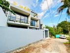 Newly Built 2-Story Home with Rooftop Amenities Thalawathugoda