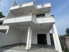 Newly Built 3 Story House for Rent in Pannipitiya (Tdm269d)
