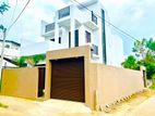 Newly Built 3st Super Luxury House Sale Boralagamuwa