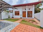 Newly Built 4 Bedrooms House for sale in Piliyandala Polgasowita
