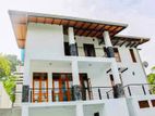 Newly Built Super Luxury House for Sale in Thalawathugoda
