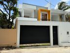 Newly Built super luxury uncommon house in piliyandala 120 road