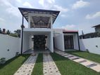 Newly house for sale in Athurugiriya