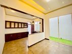 Nicely House for Sale in Athurugiriya