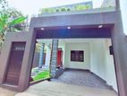 නිදන කාමර 5ක නවීන නිවස විකිණීමට Piliyandala Miriswaththa
