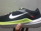 Nike Air Winflo XCC Running Shoe