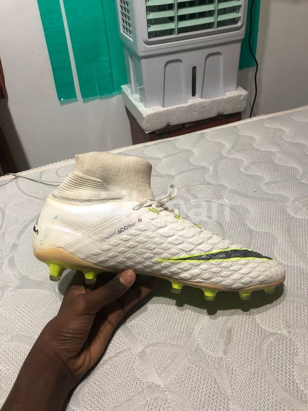 nike hypervenom flyknit acc