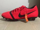 Nike Phantom Football Boots