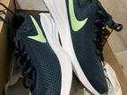 Nike Revolution 7 Shoe