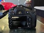 Nikon 7100 Camera with 18-105 Lense