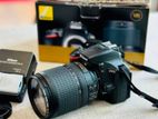 Nikon d5600 18-140 vr kit Lens