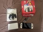 Nintendo Switch OLED - 64GB White -With Accessories