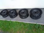 Nissan 14 Rim set