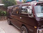 Nissan Caravan 1983
