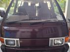 Nissan Vanette 1986