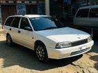 Nissan Avenir 1996
