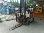 NISSAN 2 TON GASOLINE FORKLIFT