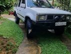 Nissan 370Z Double Cab 1986