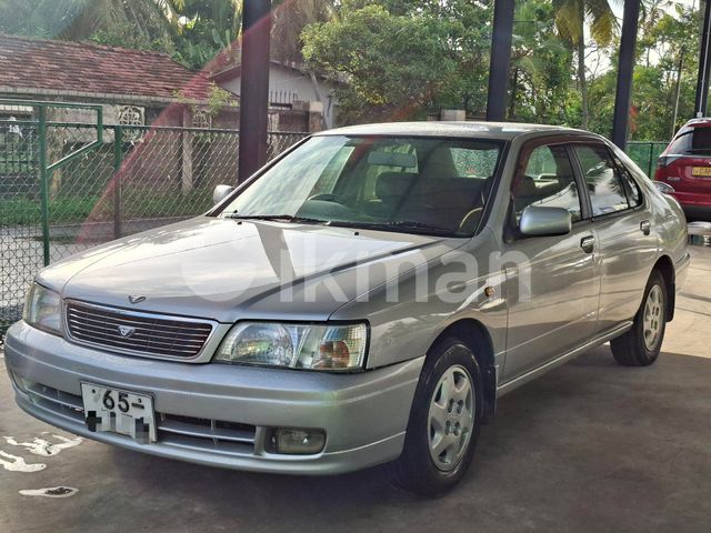 Nissan Bluebird 1994 photo 2