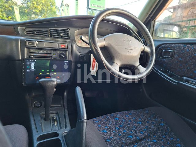 Nissan Bluebird 1996 photo 5